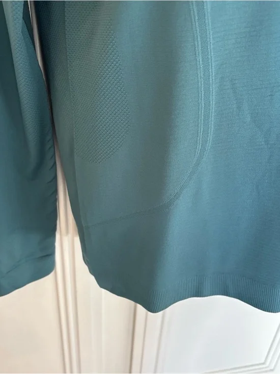 NWT Lululemon Swiftly Tech LS *Breeze Silverescent Size  6 Persian Green 4 Way - Picture 6 of 13